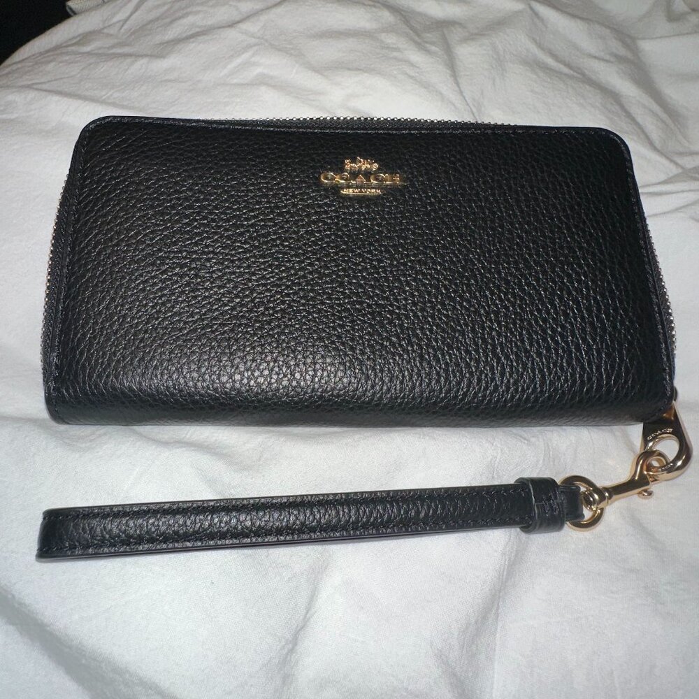 Coach Gold/Black Long Zip Around Wallet